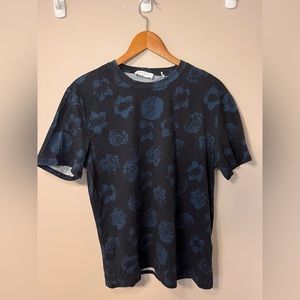 Sandra blue/black flowers tee, small